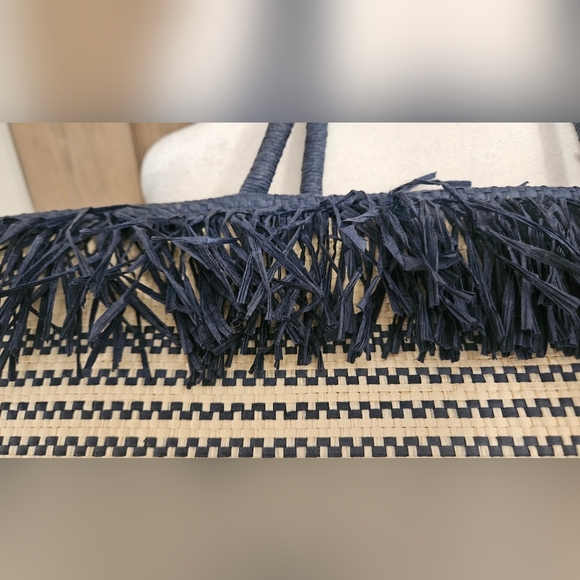 MUDPIE Fringe Straw Tote Navy Stripe. NWT - Picture 11 of 16